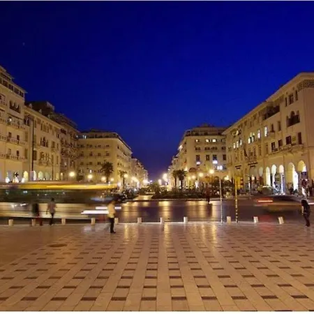 Apartman Tsimiski Contemporary 2 *