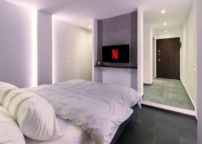 Tsimiski Contemporary 2 Apartament *